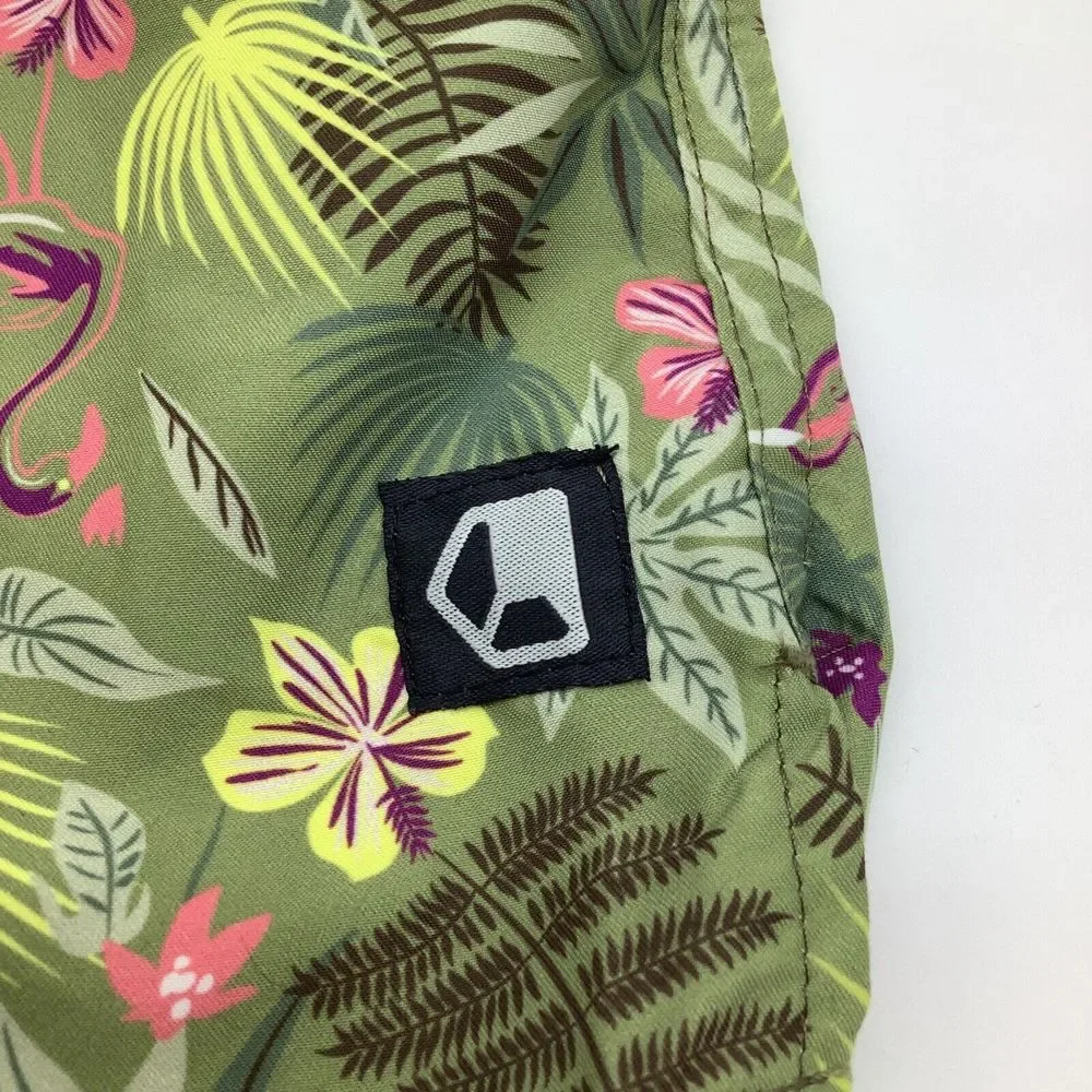 Liquid Mens Swim‎ Shorts Green Floral Size XL NWT